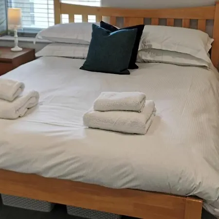 17 South Street Flat Scarborough