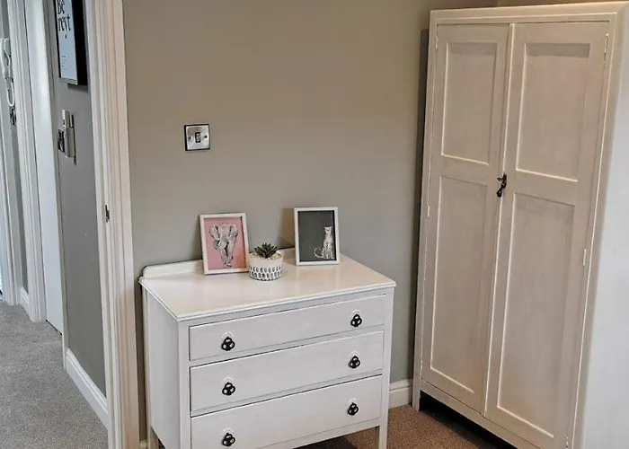 17 South Street Flat Scarborough