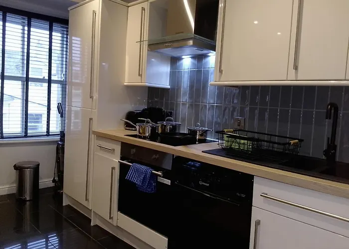 17 South Street Flat Apartman *